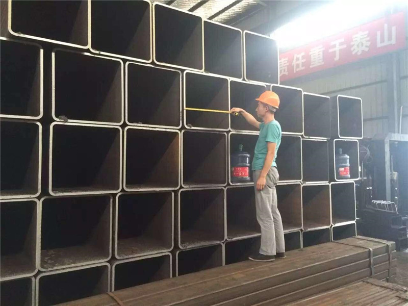 不同材質(zhì)的橢圓大棚管如何分辨